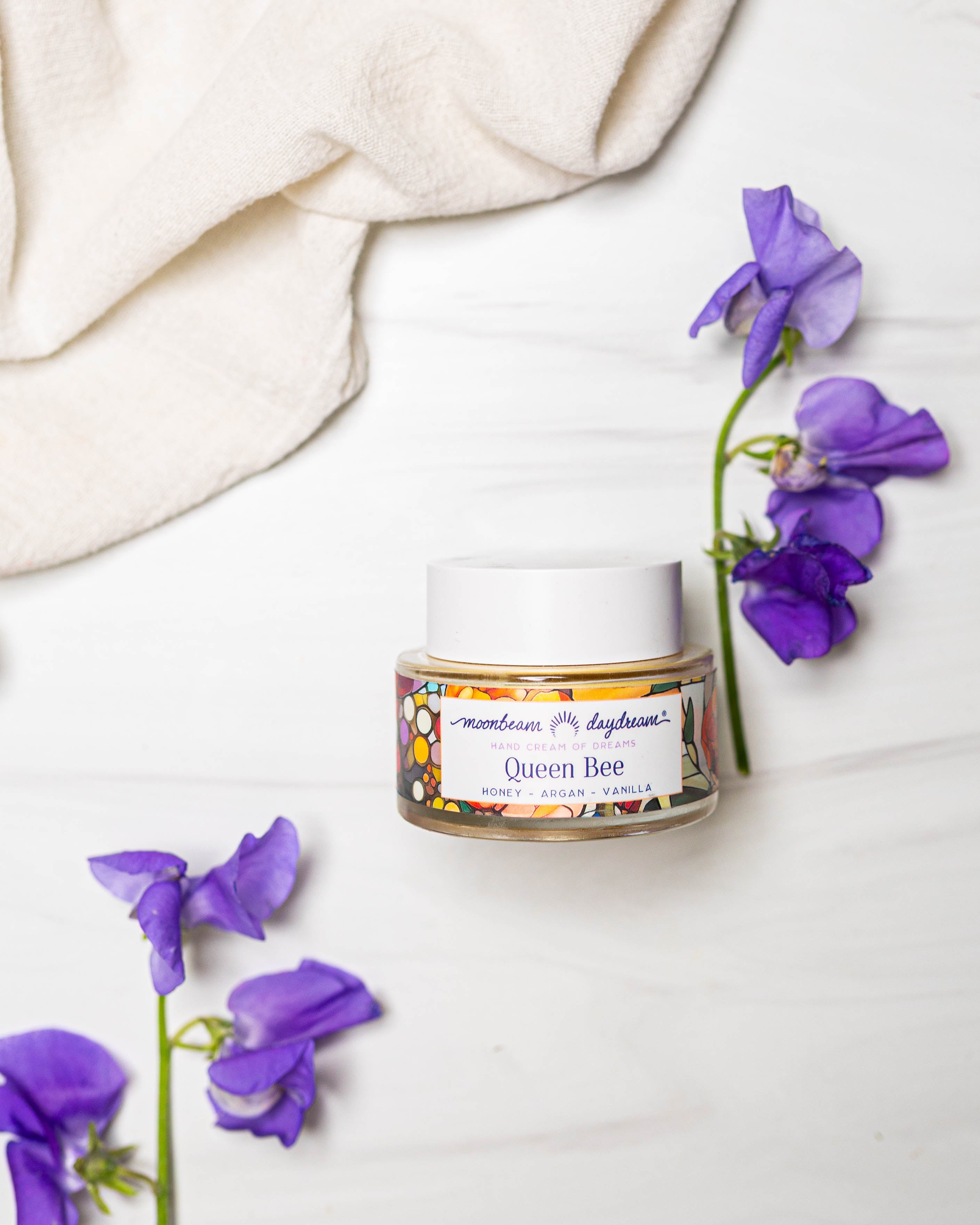 Queen Bee, Queen Cream